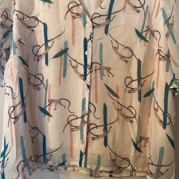 EMILY AND FINN FELISHA BLOUSE - Picture 2 of 8